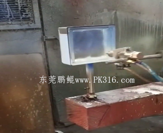 玻璃磚噴涂設(shè)備