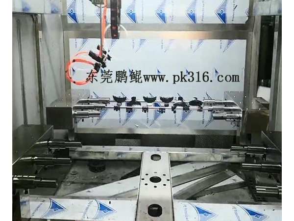 東莞塑料旋轉(zhuǎn)式噴漆機(jī)，高效均勻！