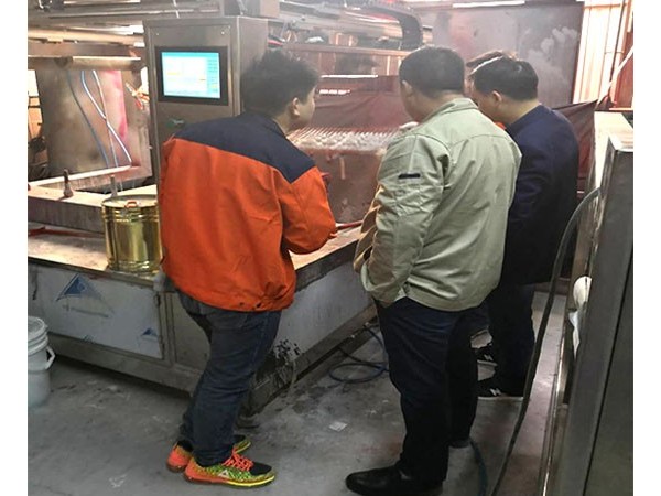 為什么越來越多客戶喜歡來鵬鯤橫瀝噴涂設(shè)備廠參觀！