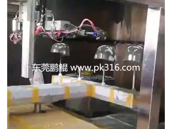 防彈盔自動噴漆機