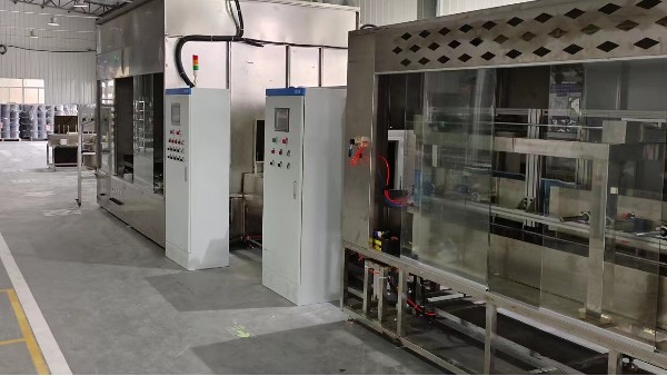 花盆類型專用8軸噴漆機器人