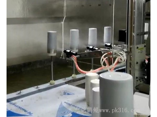 保溫杯專用噴涂設(shè)備好不好用