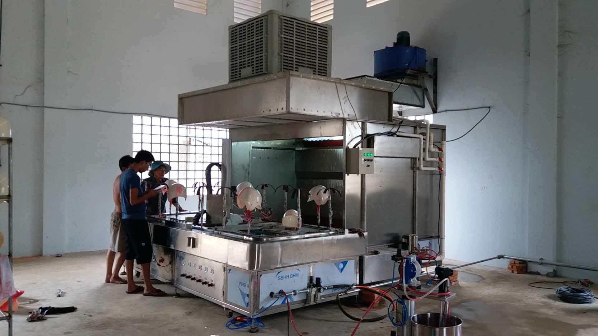 頭盔噴涂機