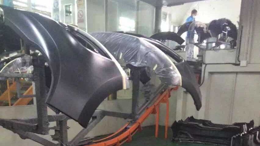 汽車配件噴涂設(shè)備